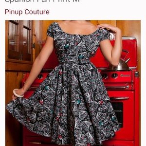 Pinup couture peasant dress